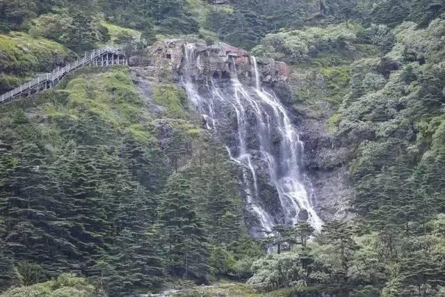 大寒 ｜ 冬迎风月阵阵寒 润心相伴温如春 能源与您共赴温暖