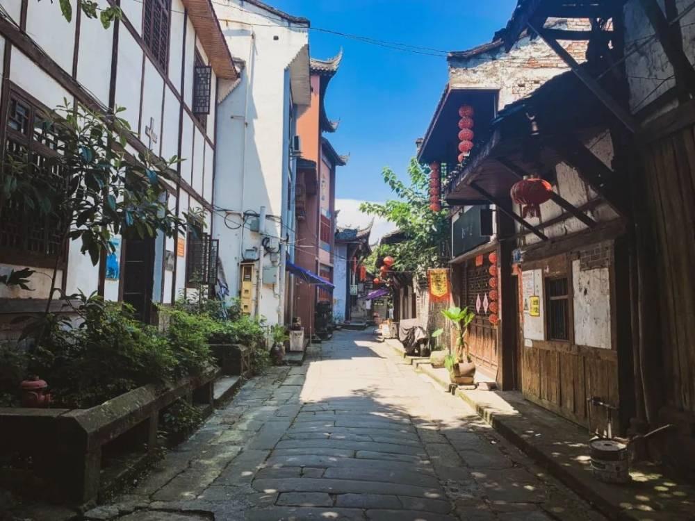 避难所逃生